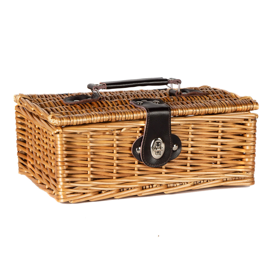 Petit panier rectangulaire en osier avec sangles en cuir