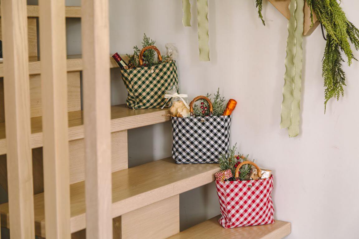 Sac en tissu avec poignées en osier, vert