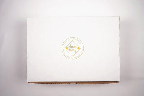 Boîte cadeau bleu bébé