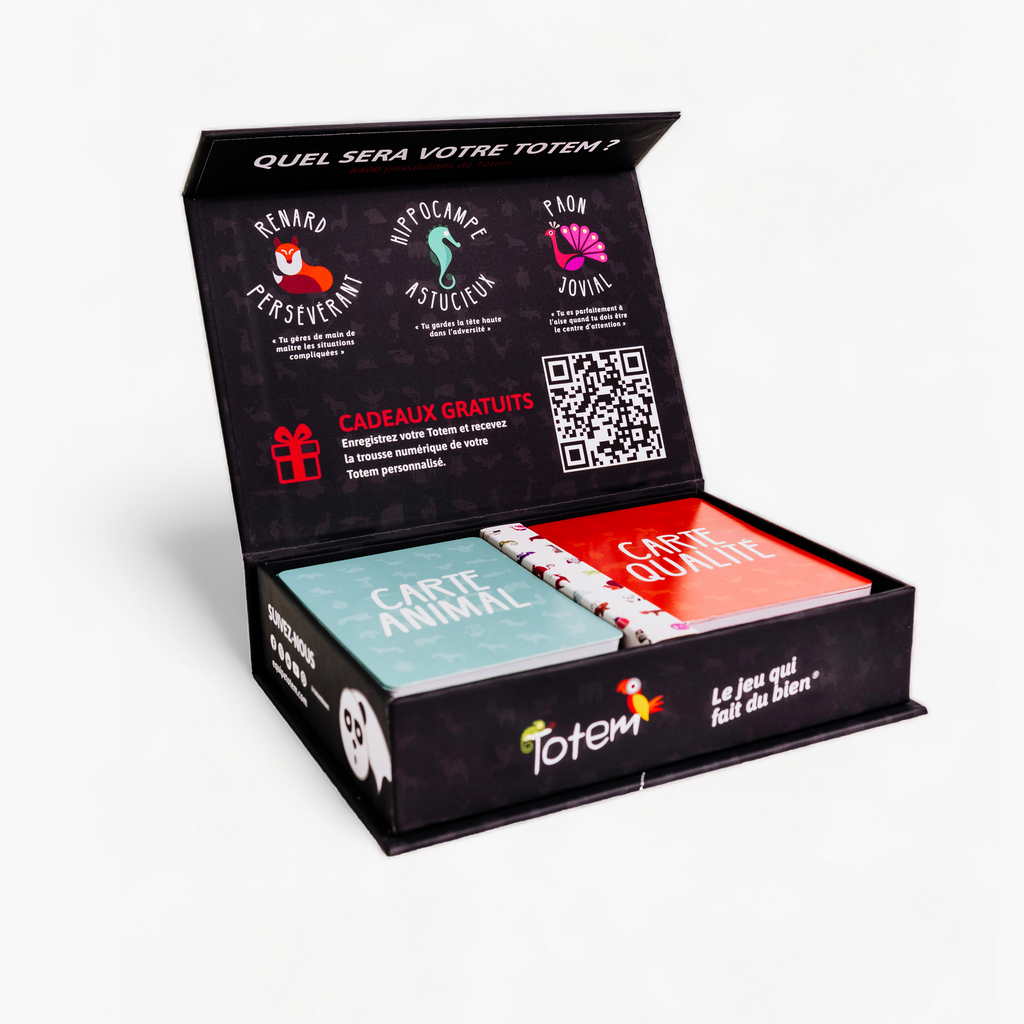 Jeu de cartes Totem en français, boîte ouverte avec cartes