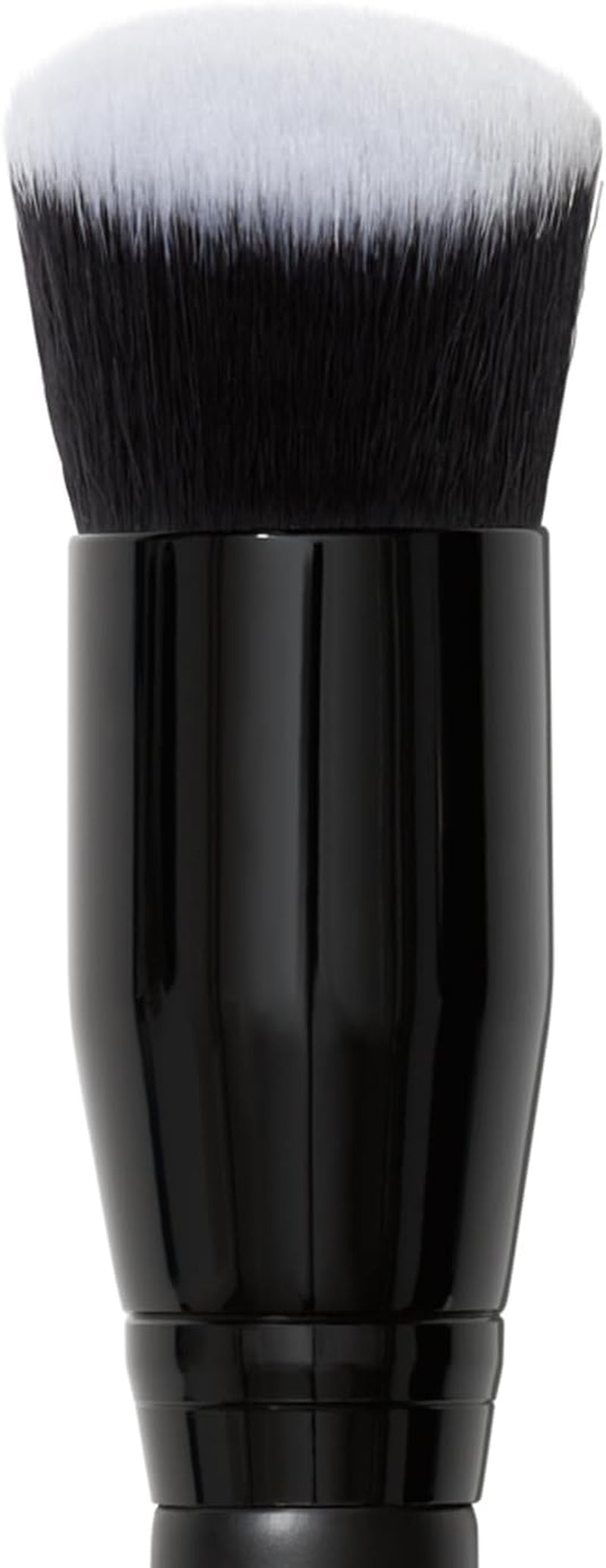 Pinceau blush liquide e.l.f. Camo