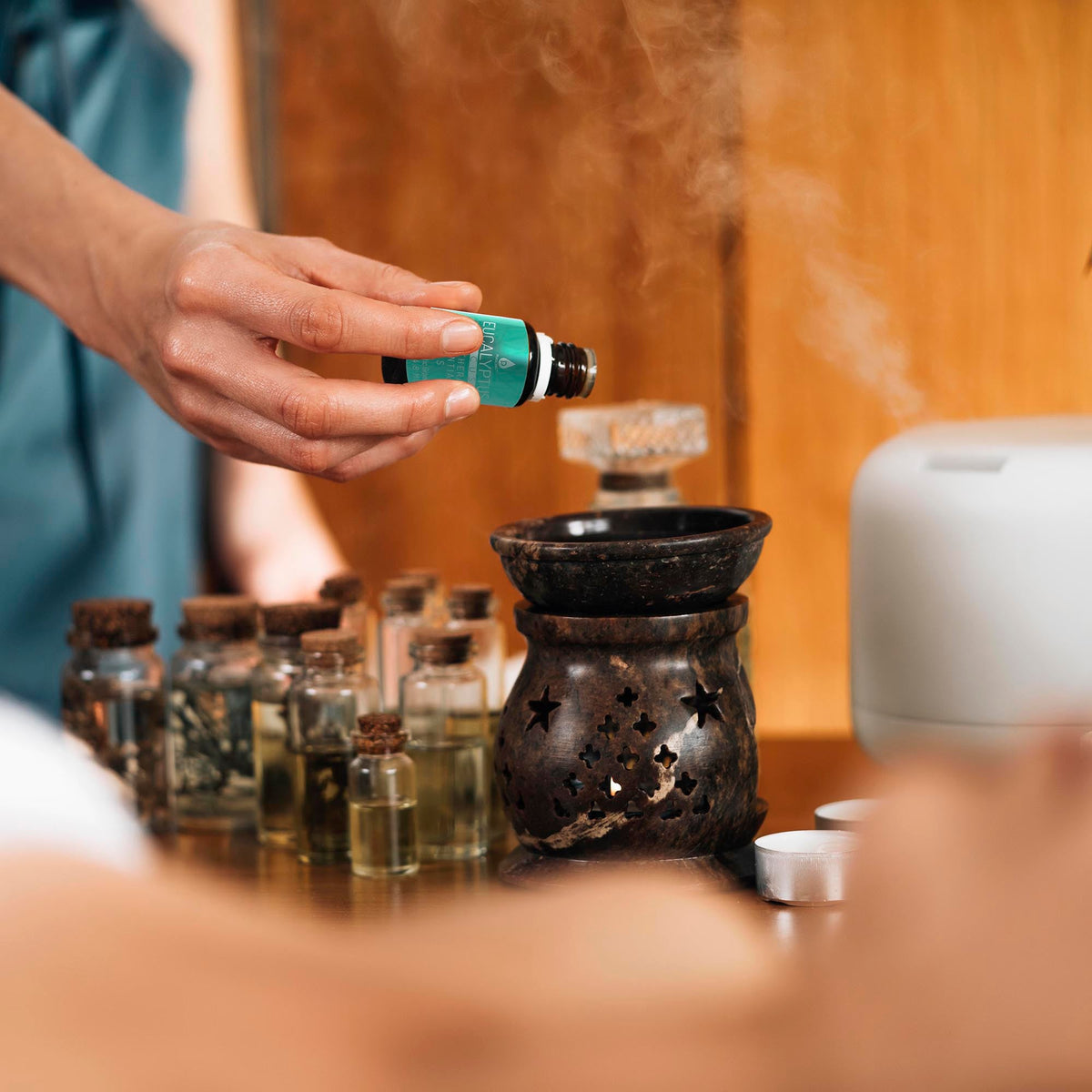 Ensemble de 3 huiles essentielles d'aromathérapie (lavande, eucalyptus, encens)