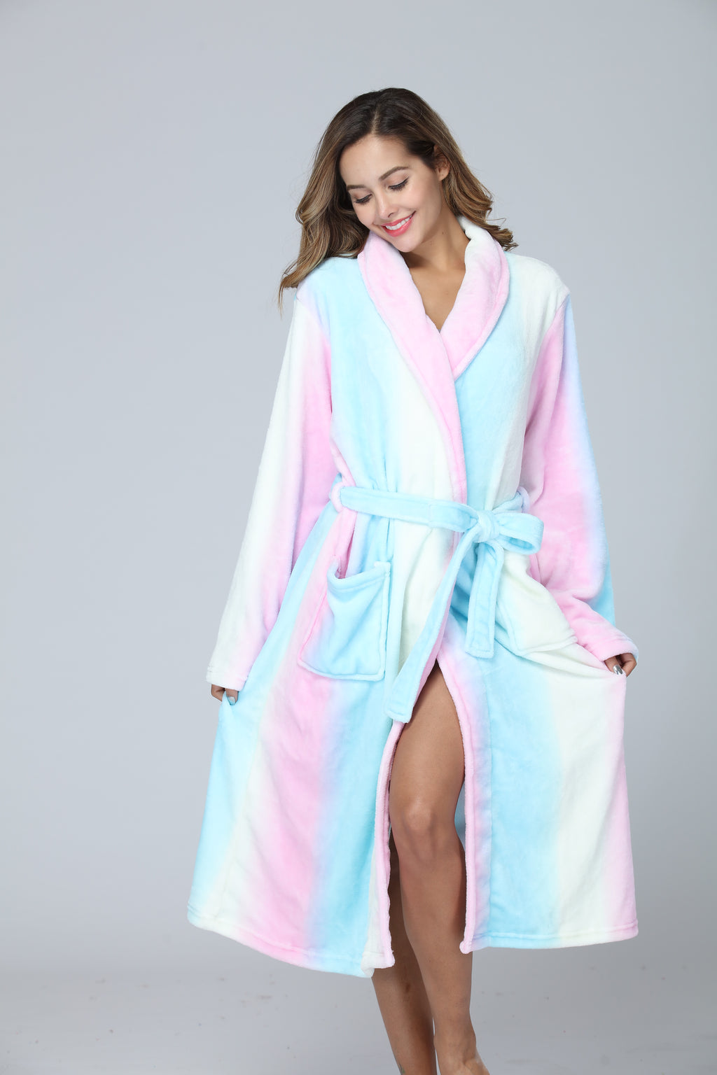 Peignoir long en polaire pelucheuse RONGTAI avec capuche et poches – Chemise de nuit épaisse et moelleuse pour femme et homme